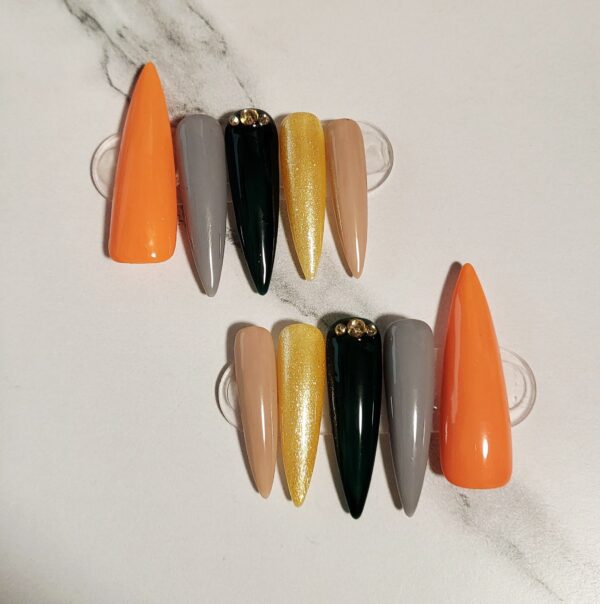 Fall XXL Stiletto Nails